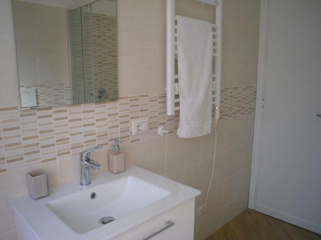 Lovely Little Apartment In Via Aurelia Roma Exterior foto
